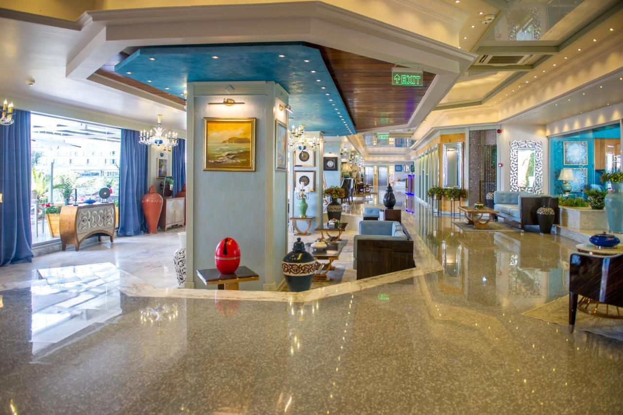 Phoenicia Blue View