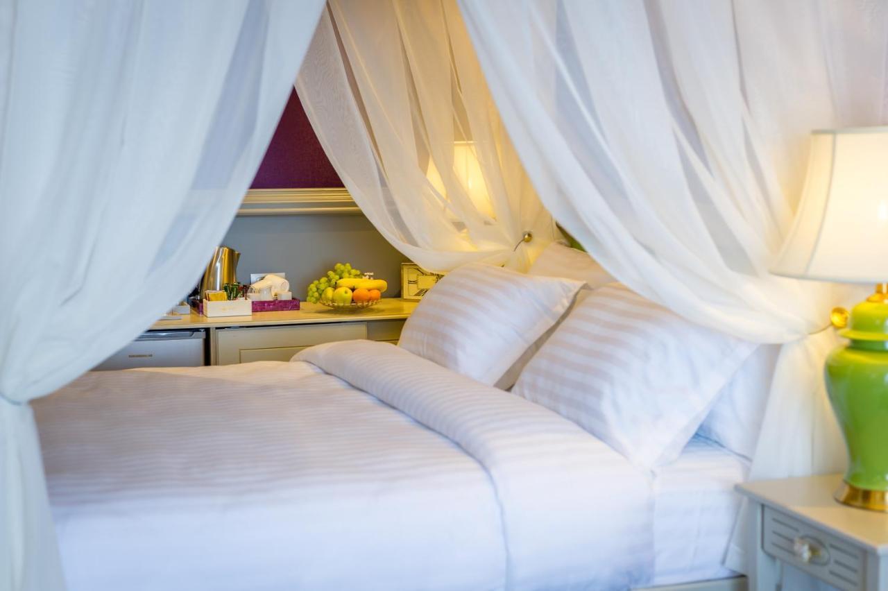 Phoenicia Blue View Hotel