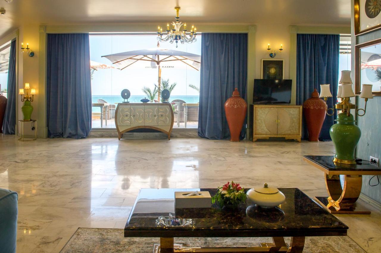 Hotel Phoenicia Blue View